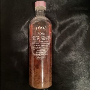 Fresh rose deep hydration facial toner with rose fruit extract